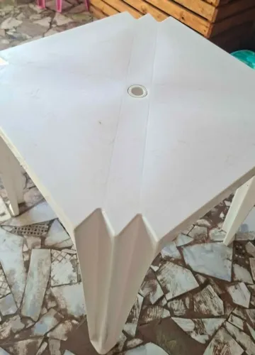 Jogo de mesa plástico