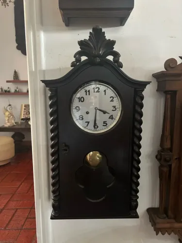 Relógio Junghans alemão grande