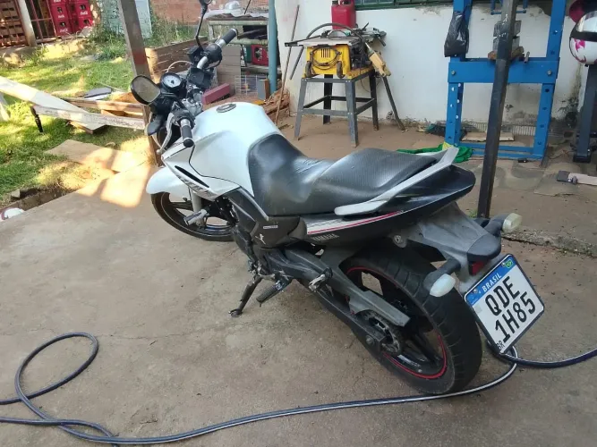 Moto Fazer 