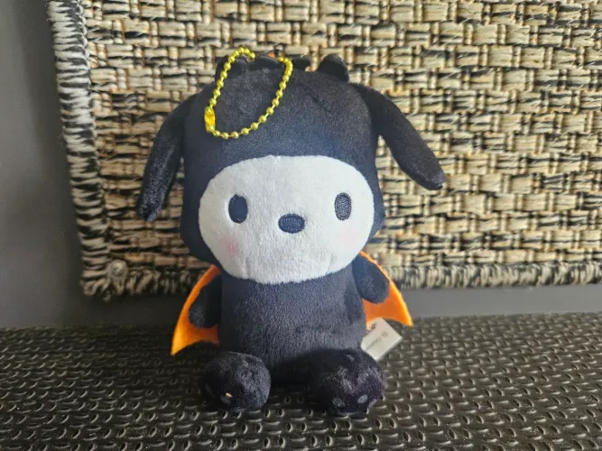 Chaveiro Pelúcia Pochacco Halloween Japão