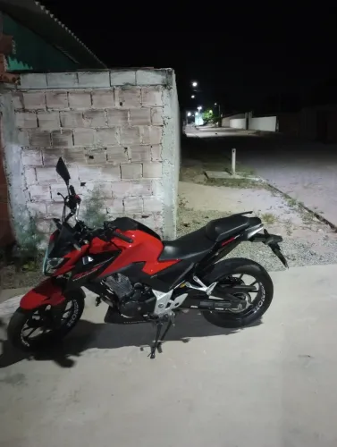 Moto super conservada pra vender