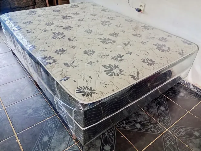 Cama Box Casal De Espuma Higenizada