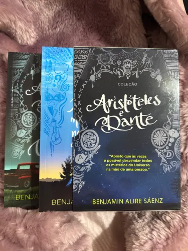 Box Aristóteles e Dante - 2 livros novos