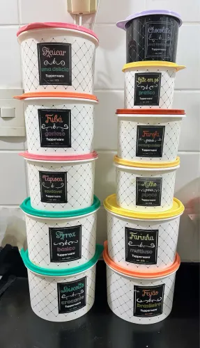 12 potes tupperware Bistrô