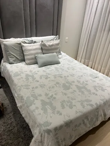 Cama box com colchão