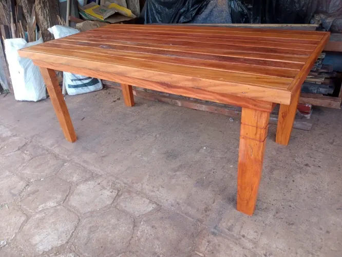 Mesa 100% peroba pronta entrega