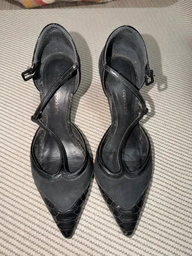 scarpin capodarte preto 36