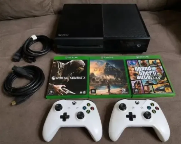 XBOX ONE - Preto.