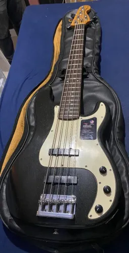 Contra baixo squaer standard 5c