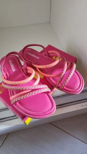 Sandália Moleca Rosa Rosteira elegance