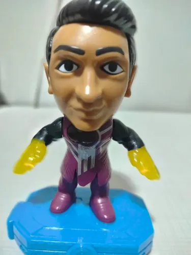 Boneco Os Eternos Mcdonald's 5