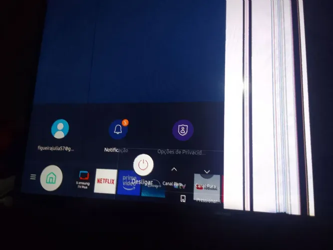SMART TV SAMSUNG 43" Defeito na tela ( abre parcialmente, não quebrada)