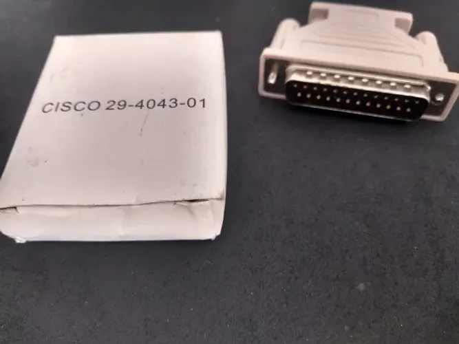 Adaptador De Modem Cisco Macho 29-4043-01 ( novo)
