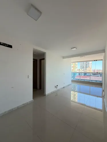 ALUGUEL | 3 Quartos c/ 2 Suítes, 2 Vagas Cobertas e Quadra do Mar Praia de Itaparica