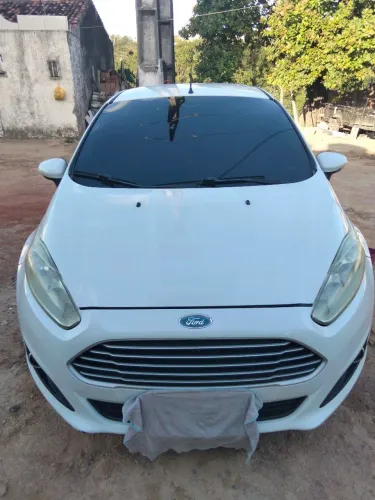 Ford Fiesta 1.5 16V Flex Mec. 5P 2014
