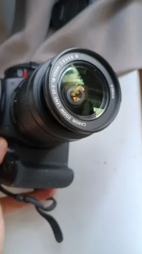 Camera semi profissional Canon T6 - lente 18-55mm