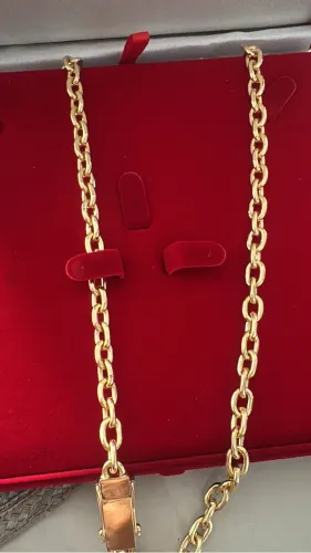 Cordão de ouro