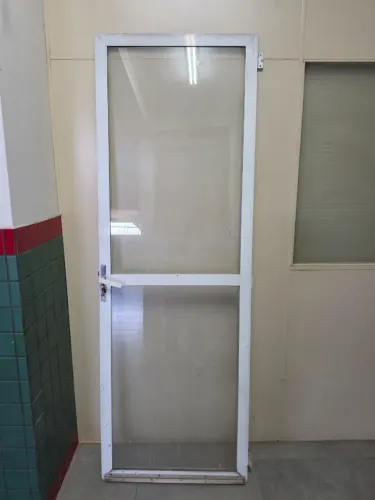2 Portas de Aluminio