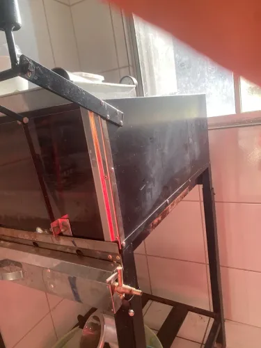 Vende-se forno, chapa para fast-food industrial