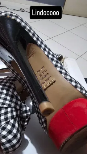 Sapato salto alto, número 39