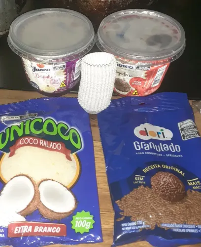 Kit brigadeiro beijinho forminha granulado coco ralado 