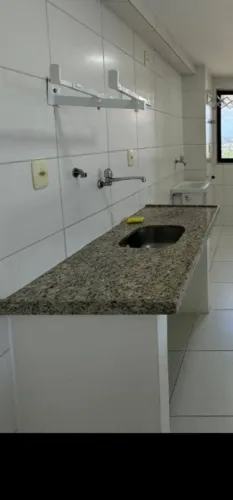 Pia de granito/mármore