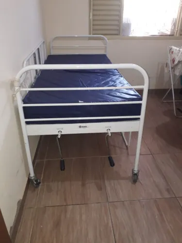 Cama Hospitalar Manual