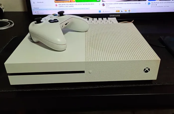 XBOX ONE S