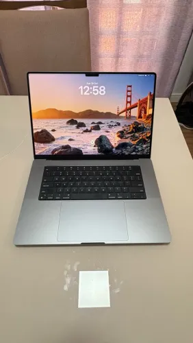 MacBook Pro M1 - 2021 (M1Pro/16g/512g) 16 polegadas