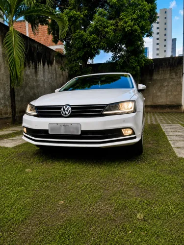 Volkswagen Jetta Comfortline 1.4 TSI 16V 4P Aut. 2017