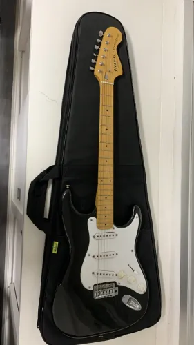 Guitarra Giannini Stratosonic 1985 original colecionador