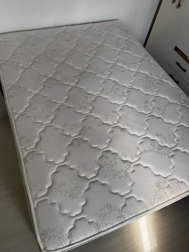 Cama Box + Colchão Airtech Spring Pocket | 3 meses de uso