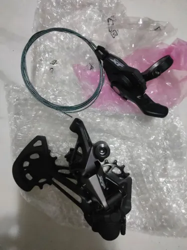Câmbio e passador Shimano XT m8100