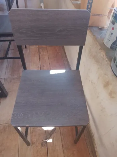 Mesa 4 cadeiras