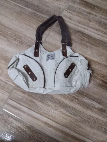 Desapego! Bolsa feminina cinza em bom estado.