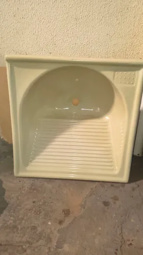 Tanque de Fibra para jacaré Roupa NOVO