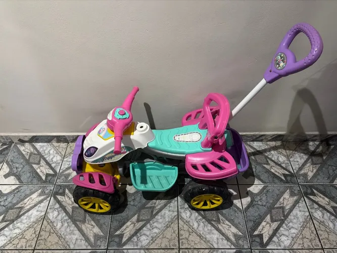 Carrinho menina