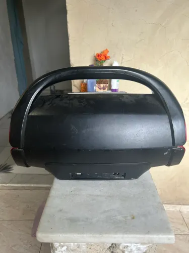 Caixa de som Bluetooth mondial 