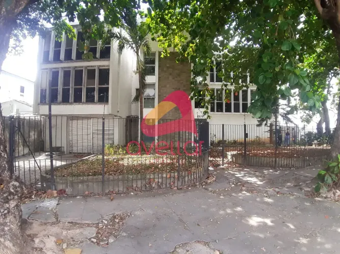 Prédio comercial para alugar no bairro Santo Amaro, Recife, PE
