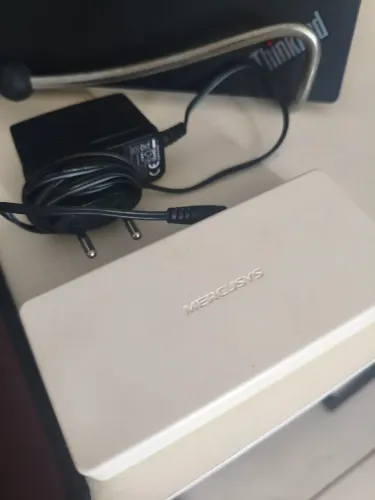 Switch Mercusys MS108 série Desktop 8 portas