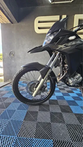 Xre 300