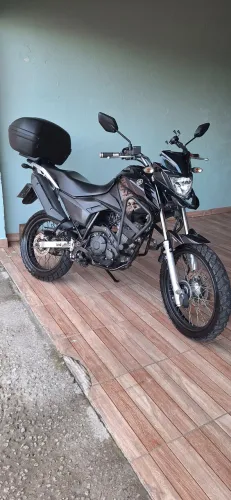 Crosser 150 2019 troco por carro antigo