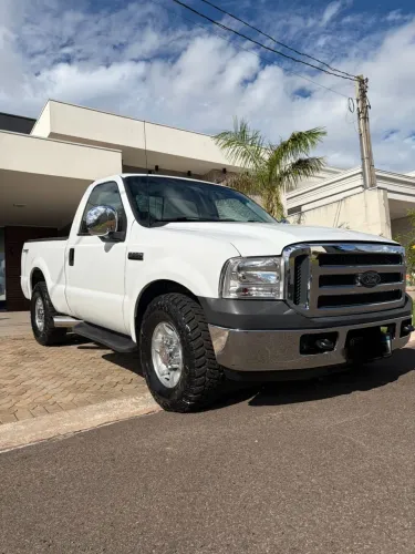 Ford F-250 XLT 4.2 TB Diesel 2001