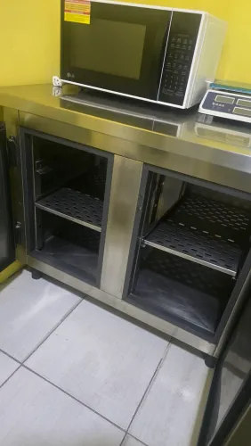 Balcão de serviço refrigerado 1.50m