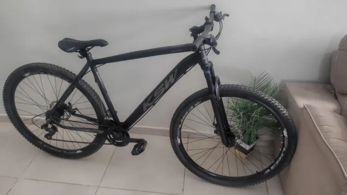 Bicicleta Aro 29 Quadro 21 com Design Moderno