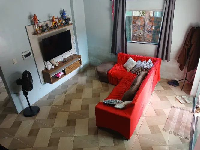 CASA DE 2 ANDARES NO PARACURI 2