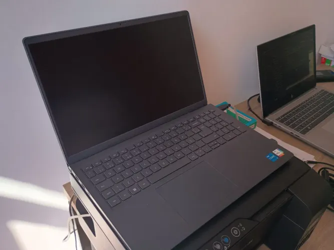 Computador Dell Inspiron 15 3530