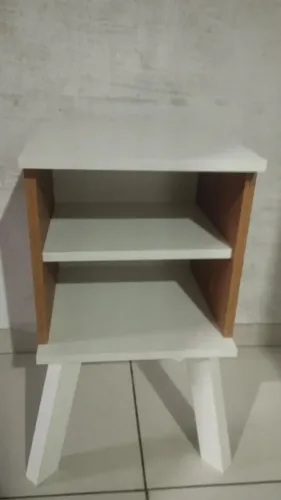 Criado mudo 