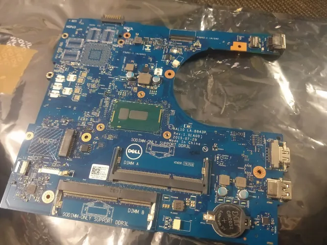 Placa Mãe Dell i3 LA-B853P REV 1.0