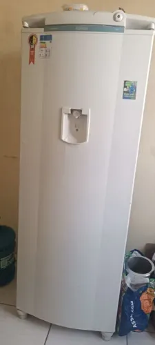 Geladeira consul com defeito